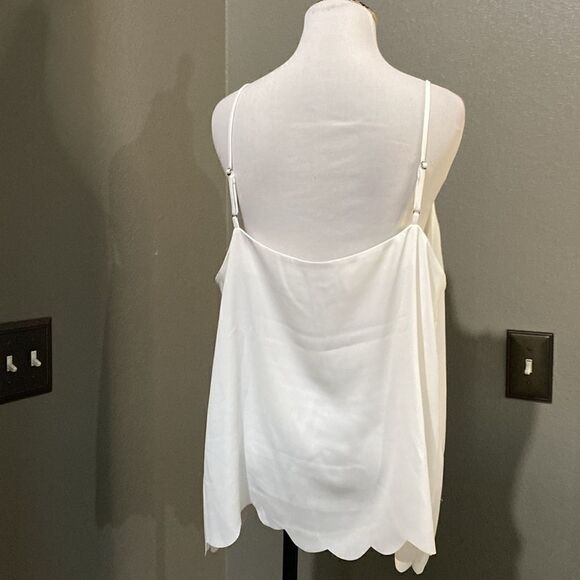Halogen White Scalloped Cami Tank Blouse - Picture 7 of 11